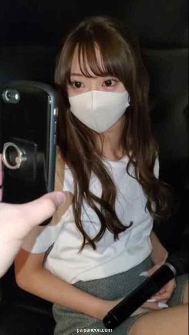 FC2-PPV-1909855 - 14 で削除。【無】容姿端麗な無毛美女。営業後カラオケに呼び出し、その場で無理やり犯してメス穴に無許可中出し。