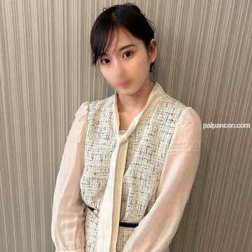 FC2-PPV-3127255 - 過去を語らない謎多き美●女。無我夢中のガン突きファック！！ cover.jpg