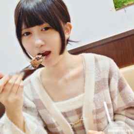 FC2-PPV-4067240 - 田舎生まれ田舎育ちの世間知らずな方言女子。人を疑わない性格をいいことにホテルに連れ込み即SEX！！