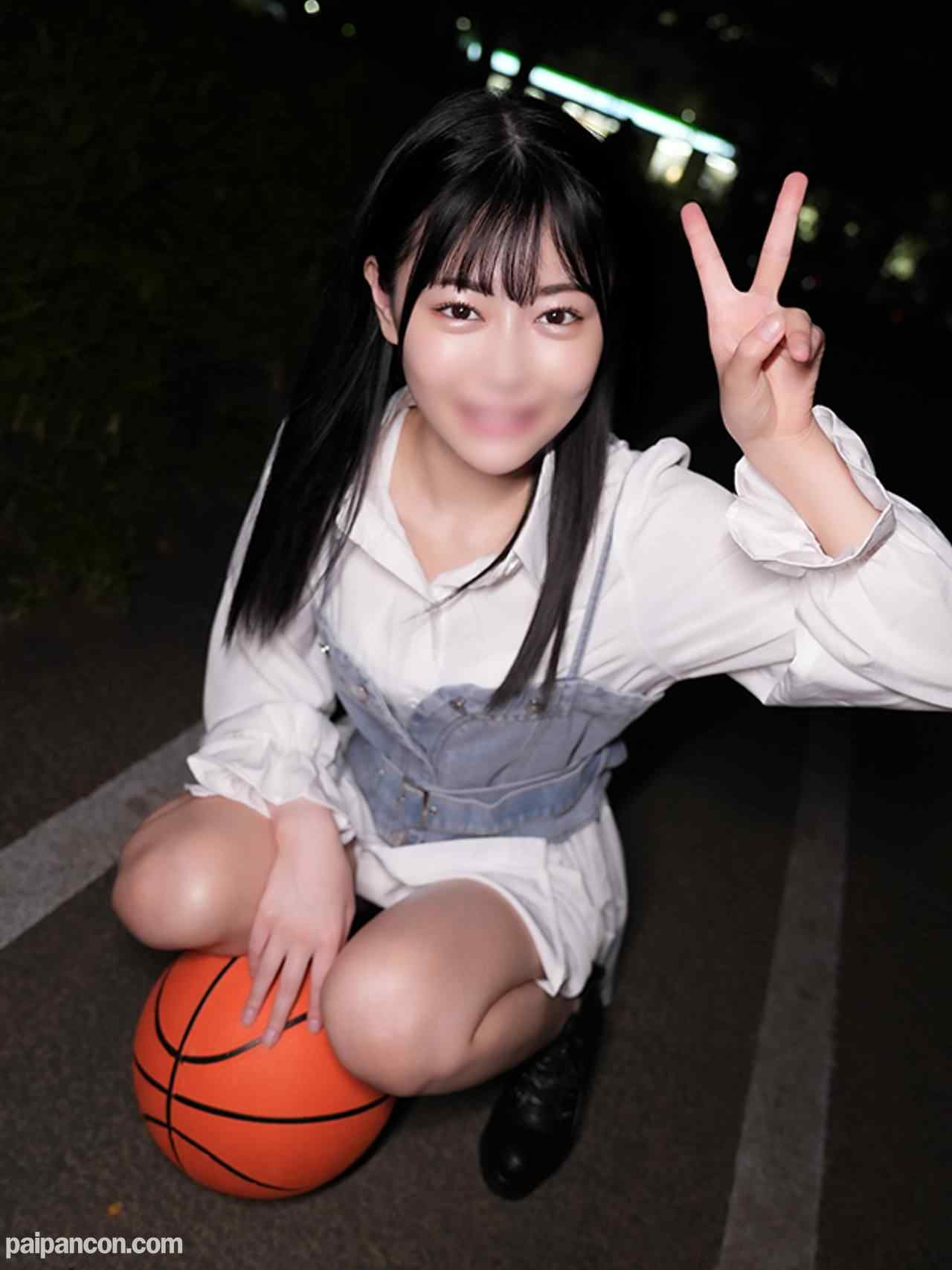 FC2-PPV-4313012 - ※初回数量限定※★巨根おじさんの中出し★バスケ女子のちっこいまんこにぶっといちんこを高速ピストン★うーちゃん・20歳 thumbnail_0.jpg