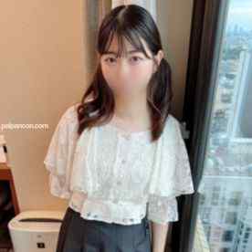 FC2-PPV-4342408 - 色白女子１９歳。元地下アイドルグループの人気メンバーに生中出しセックス！イチャイチャしてたら濡れまくりまさかの大量潮吹きに恥じらう姿。挿入した瞬間にとろけちゃう敏感体質！
