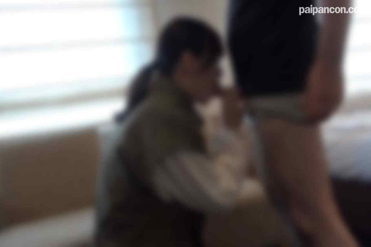 FC2-PPV-4664508 - 【無修正】【顔出し】男性経験が彼氏だけという美〇ジョが、その鬼畜彼氏に斡旋され…彼氏にも許さなかった中出しをされて放心状態 thumbnail_0.jpg