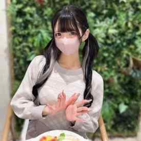 FC2-PPV-4703902 - ※期間限定80％OFF【初・顔出し】「ｱｱｱｱ､ｲｸﾞｲｸﾞ…」服飾学校に通うぴえん系ドM18歳ｺﾝｶﾌｪ嬢。起業の夢の為悲願の出演。快感で痙攣しまくる彼女の身体を弄び膣内射精で従順なﾍﾟｯﾄに仕上げ